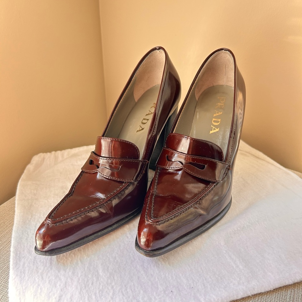 Vintage Prada burgundy patent leather block heel loafers